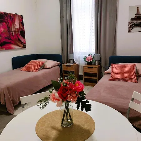 2+kk Na Velkem Namesti Apartment Hradec Kralove